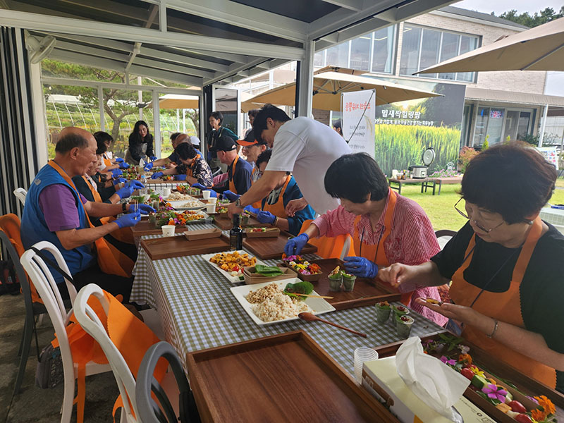 7_익산_밀새싹힐링팜_국가 인증 우수 치유농업시설로 1.jpg