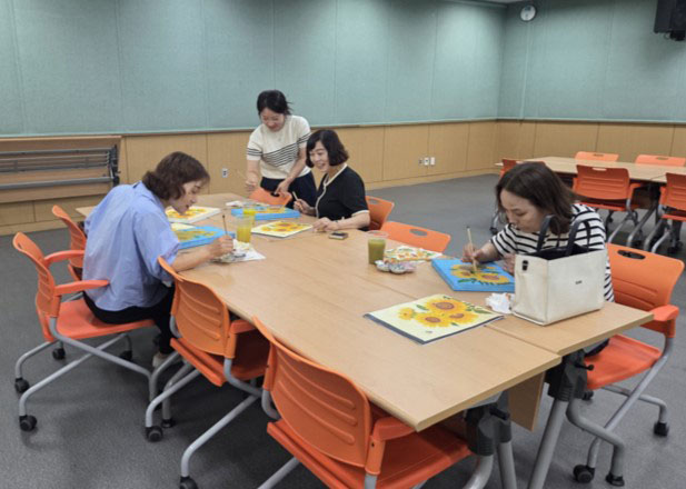 8_익산예술의전당_문화예술아카데미 수강생 모집 (1).jpg