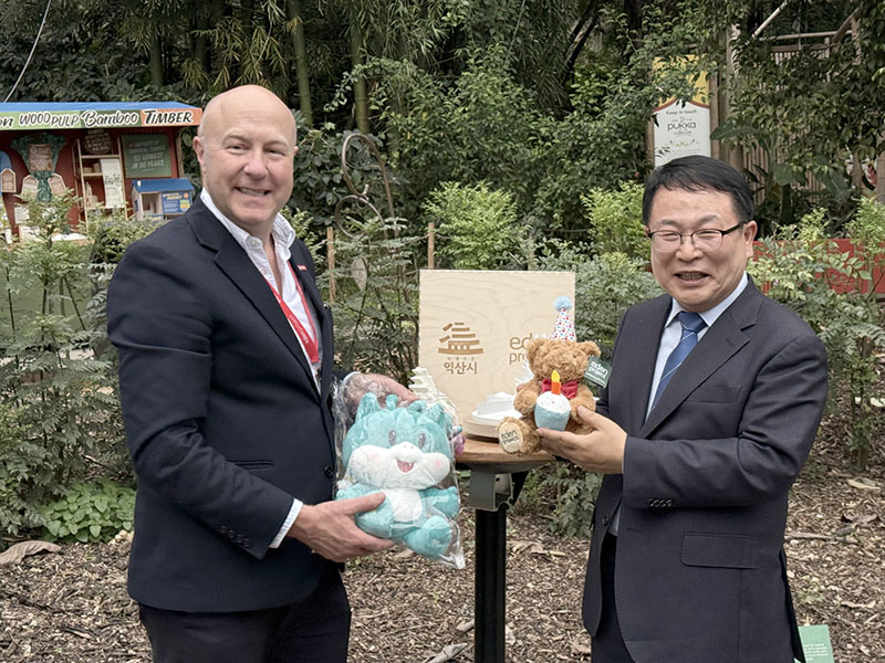 2_익산 왕궁, 영국 에덴 프로젝트와 생태 도시 만든다(에덴 프로젝트 시찰) (4).jpg